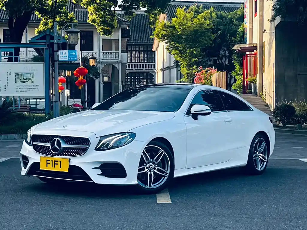 Mercedes-Benz E-Class 2018 — фото 1