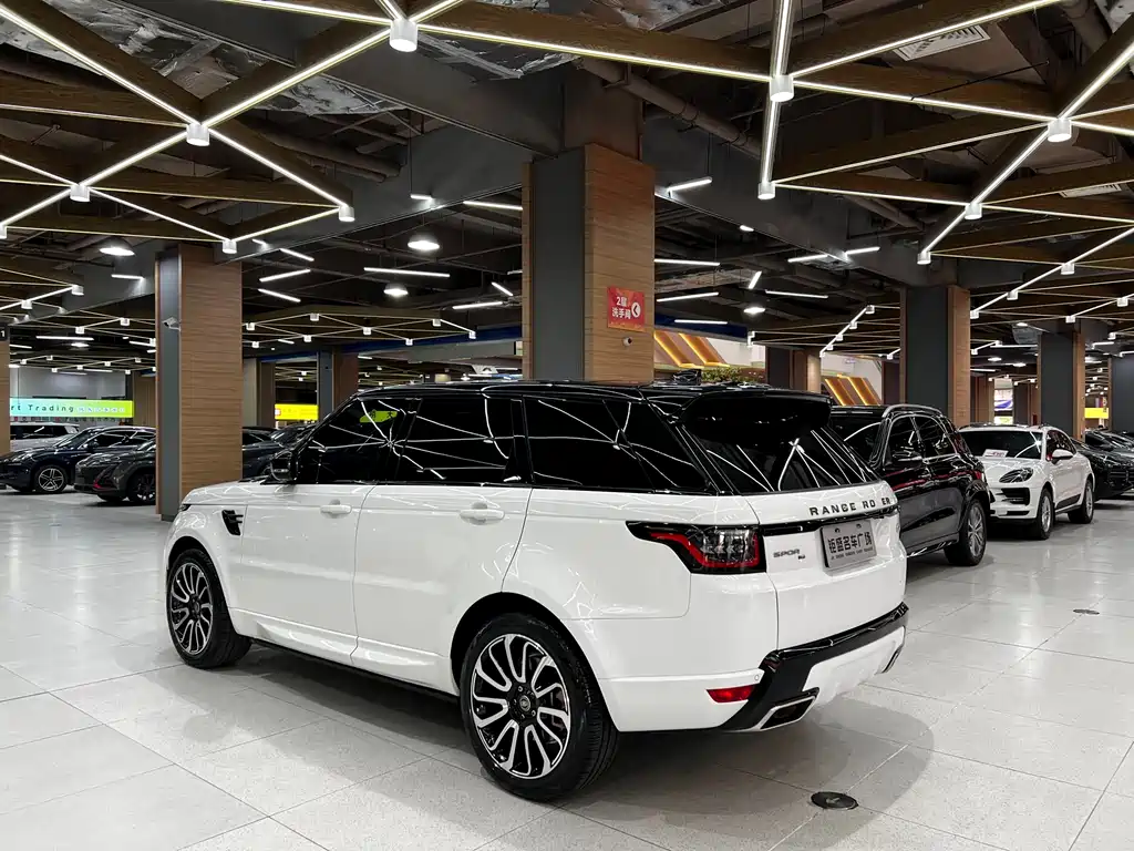 Land Rover Sport 2020 — фото 4