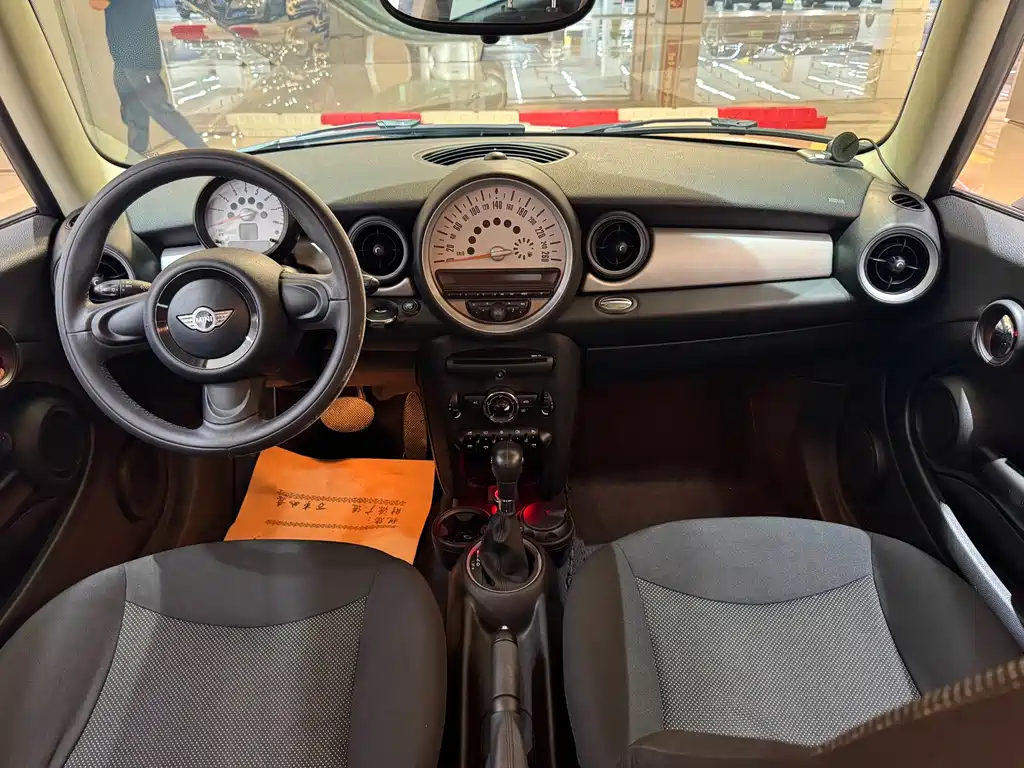 MINI Clubman 2013 — фото 11