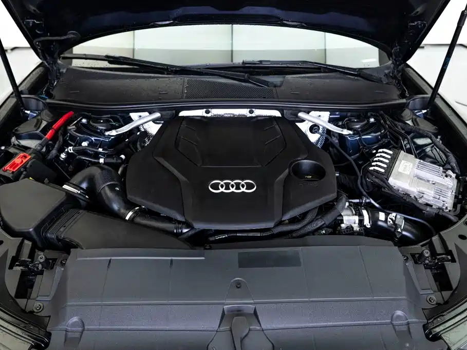 Audi A6 2021 — фото 19