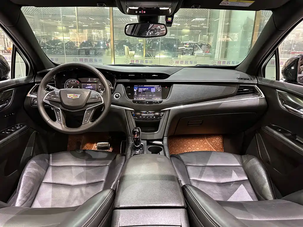 Cadillac XT5 2022 — фото 13