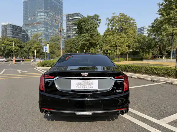 Cadillac CT6 2021