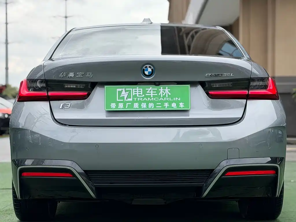 BMW i3 2022 — фото 17
