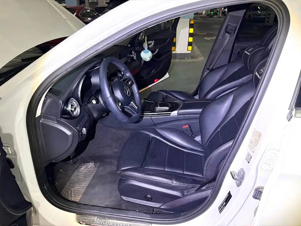 Mercedes-Benz C-Class 2018