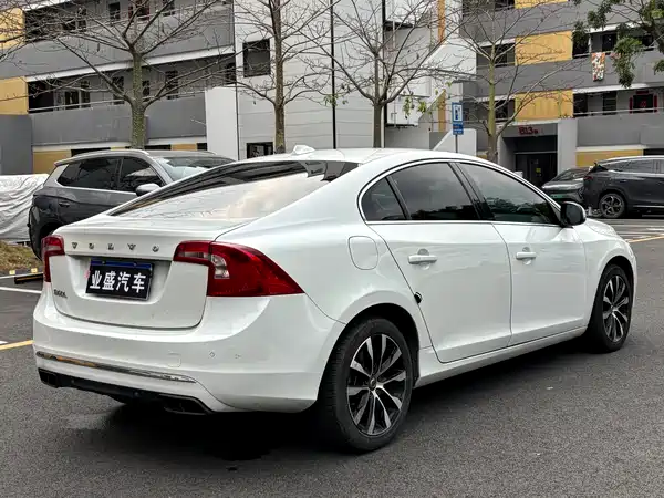 Volvo S60 2018