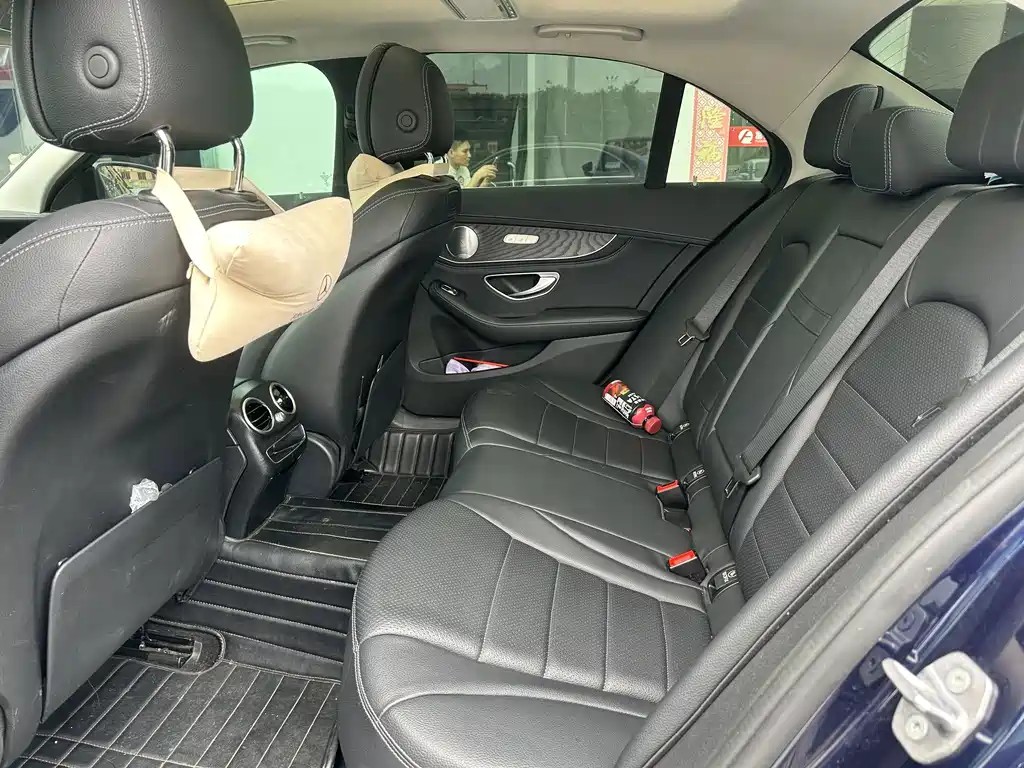 Mercedes-Benz C-Class 2019
