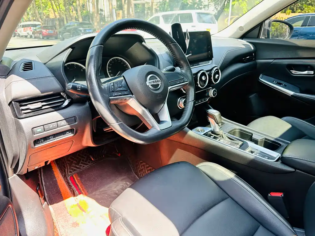 Nissan Sylphy 2021 — фото 16