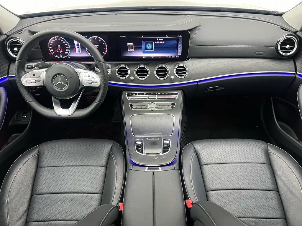Mercedes-Benz E-Class 2019 — фото 9