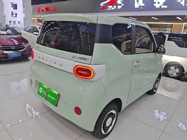 Wuling Hongguang MINIEV 2024