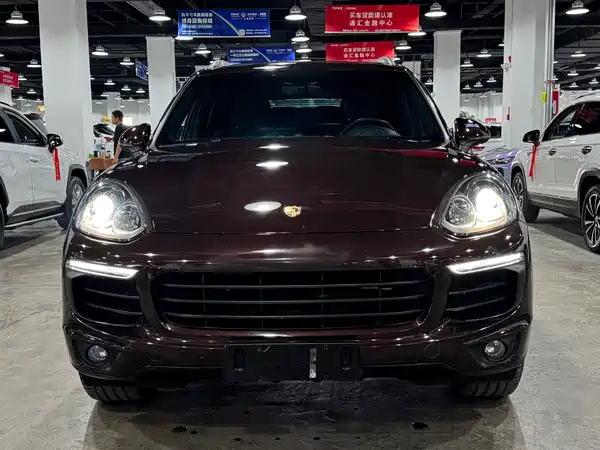 Porsche Cayenne 2016