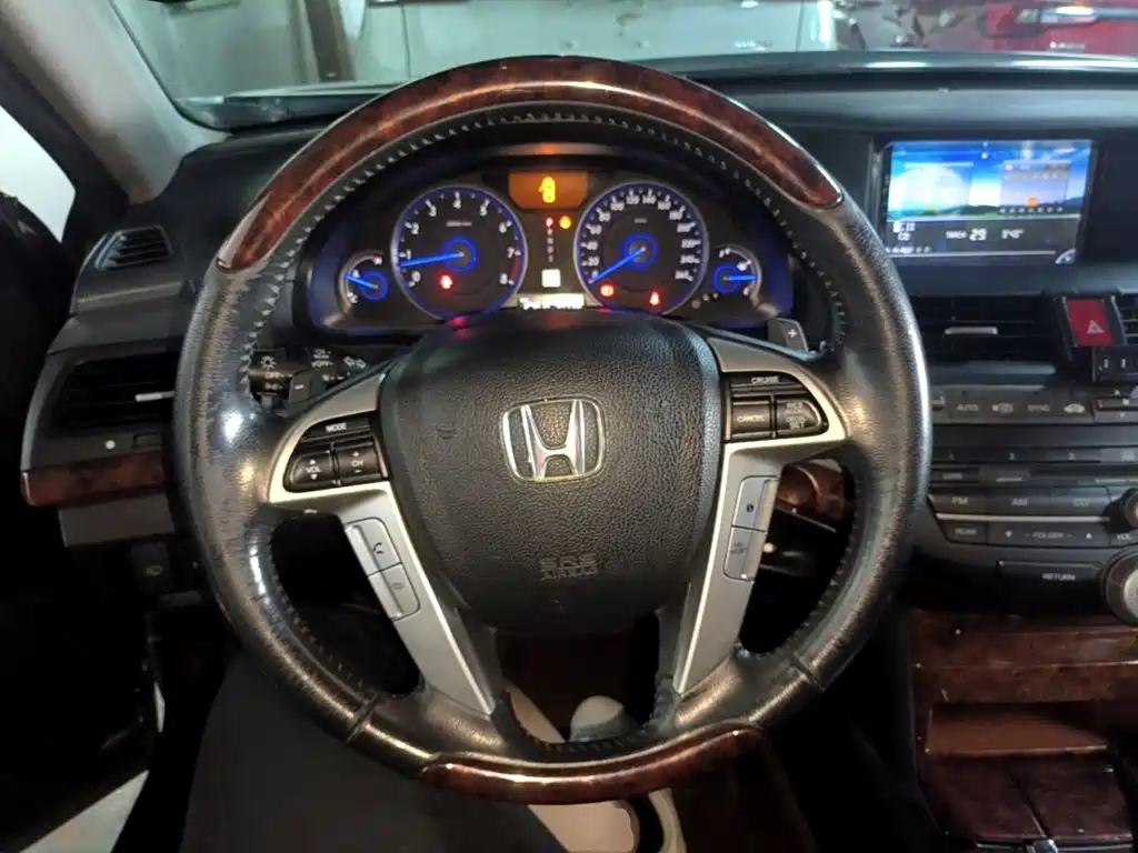 Honda Crosstour 2016 — фото 11