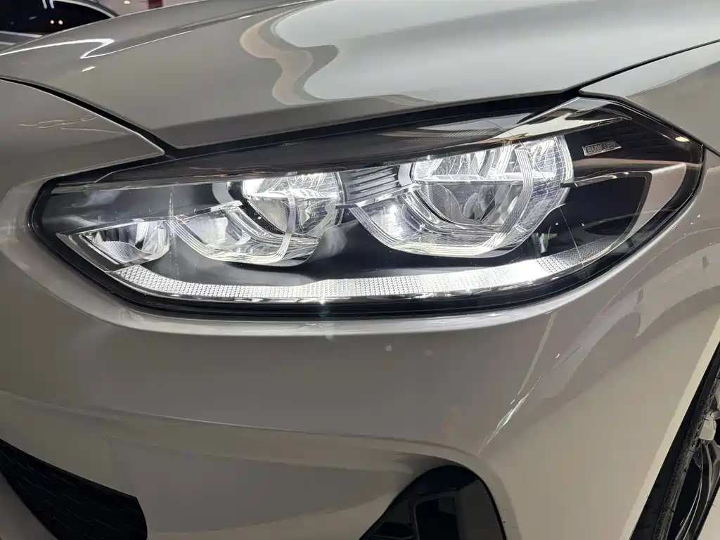 BMW 1 Series 2023