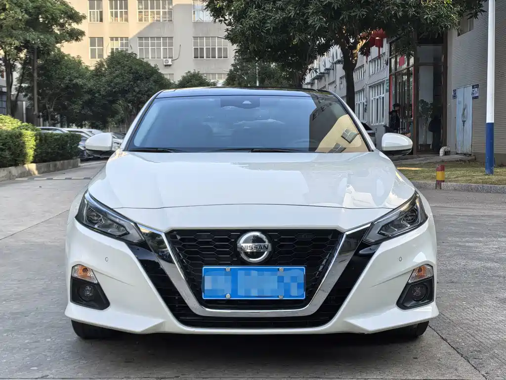 Nissan Teana 2022 — фото 2