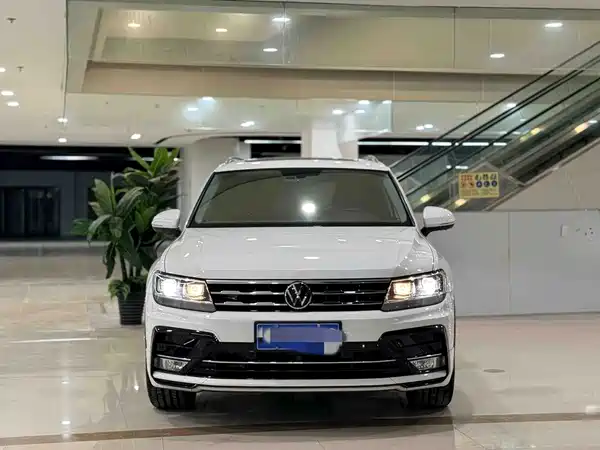 Volkswagen Tiguan L 2021
