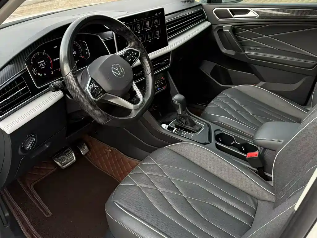 Volkswagen Tiguan L 2021 — фото 7