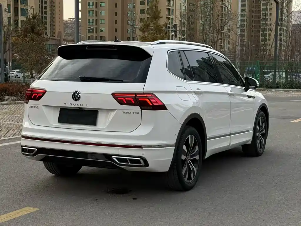 Volkswagen Tiguan L 2021 — фото 4