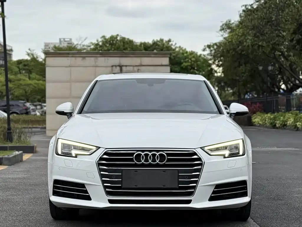 Audi A4L 2017 — фото 2