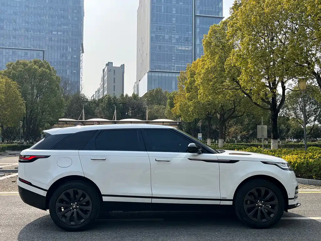 Land Rover Velar 2020 — фото 4