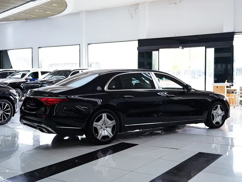 Mercedes-Benz Maybach S-Class 2021 — фото 17