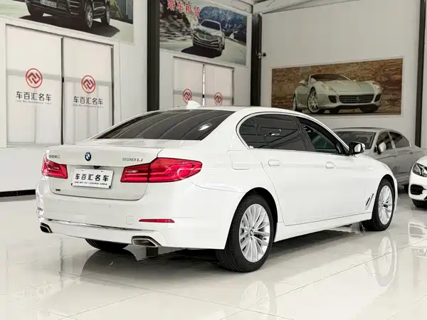 BMW 5 Series 2020