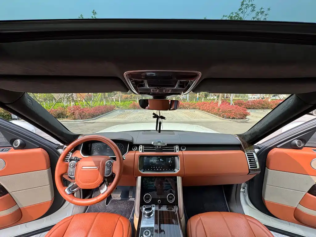 Land Rover Range Rover 2017 — фото 15