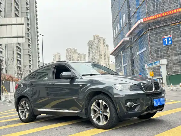 BMW X6 2012
