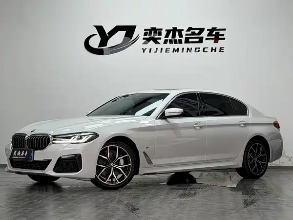 BMW 5 Series 2021
