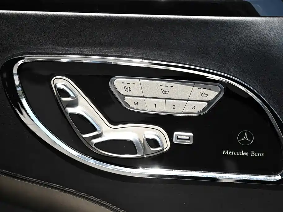 Mercedes-Benz Vito 2021 — фото 15