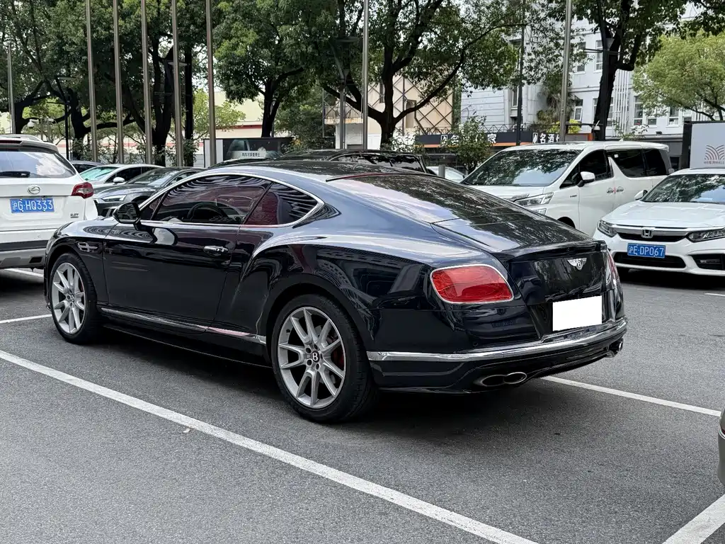 Bentley Continental 2017 — фото 3