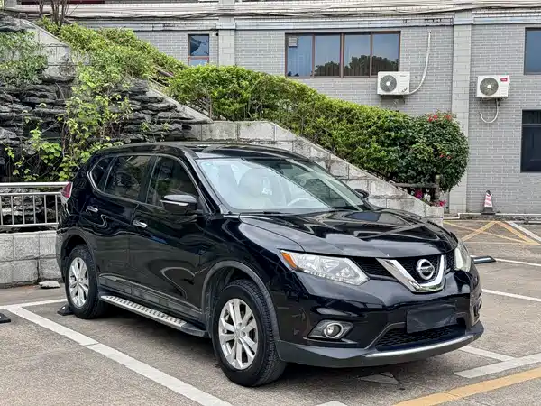 Nissan X-Trail 2014