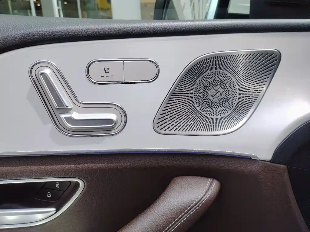 Mercedes-Benz GLE 2023 — фото 15