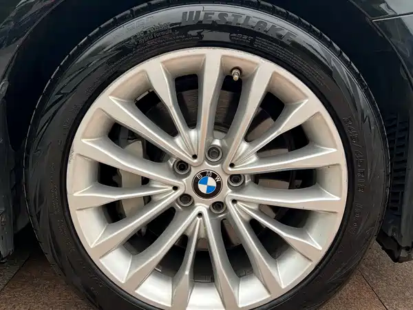 BMW 5 Series 2020