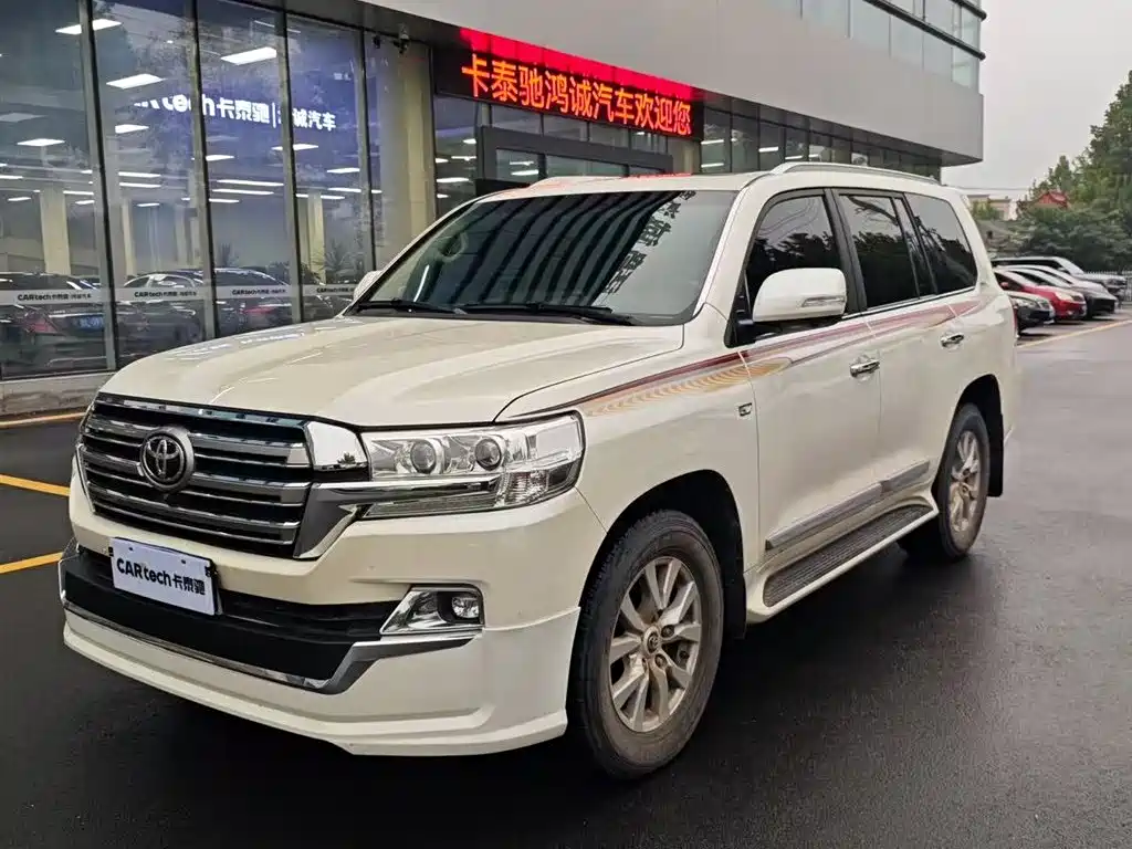 Toyota Land Cruiser 2019 — фото 2