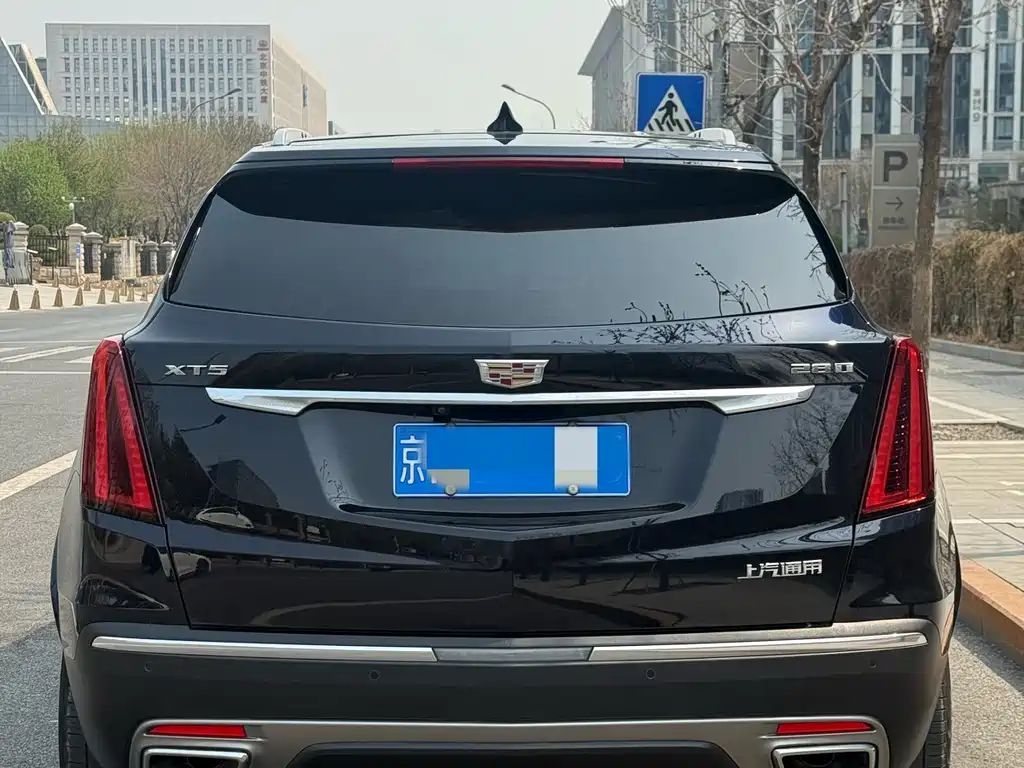 Cadillac XT5 2021 — фото 26