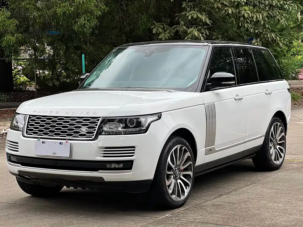 Land Rover Range Rover 2017 — фото 1