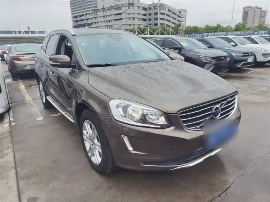 Volvo XC60 2016 — фото 22