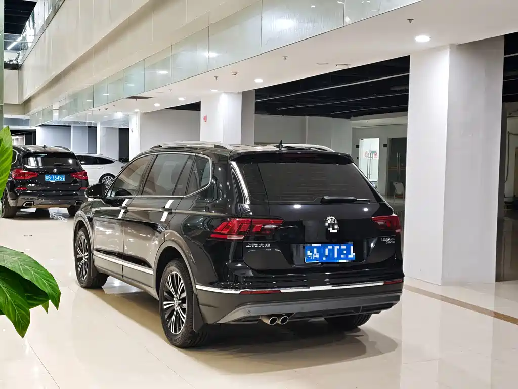 Volkswagen Tiguan L 2019 — фото 9