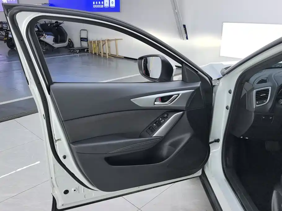 Mazda CX-4 2017