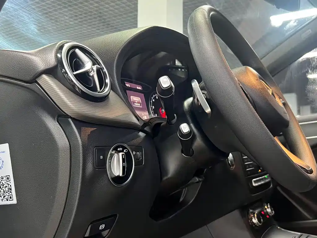 Mercedes-Benz B-Class 2016 — фото 17
