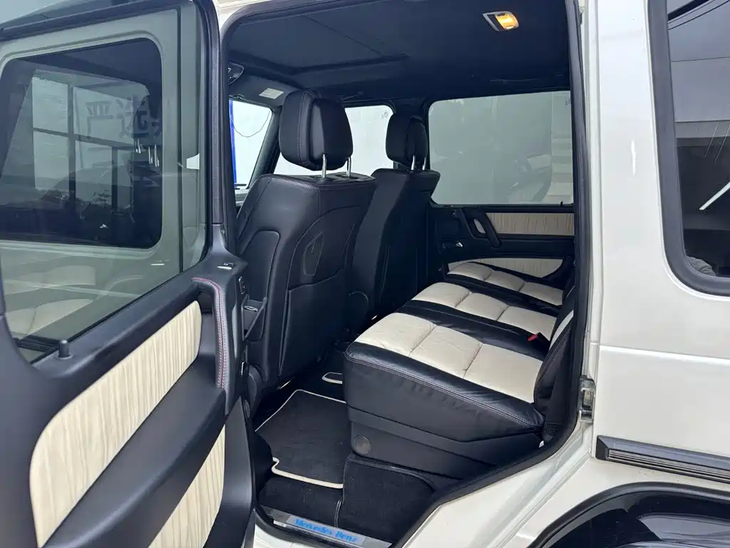 Mercedes-Benz G-Class 2015 — фото 25
