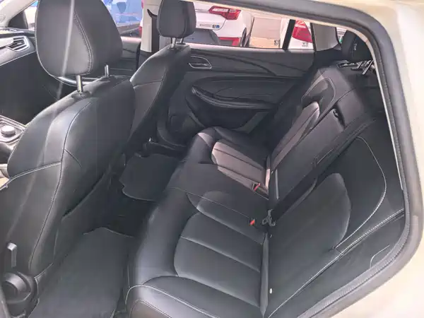 Roewe Ei5 2018