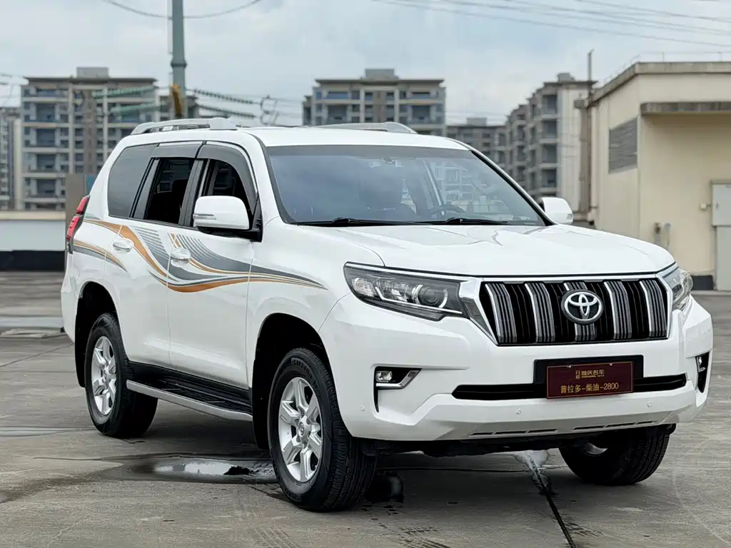 Toyota Prado 2020 — фото 2
