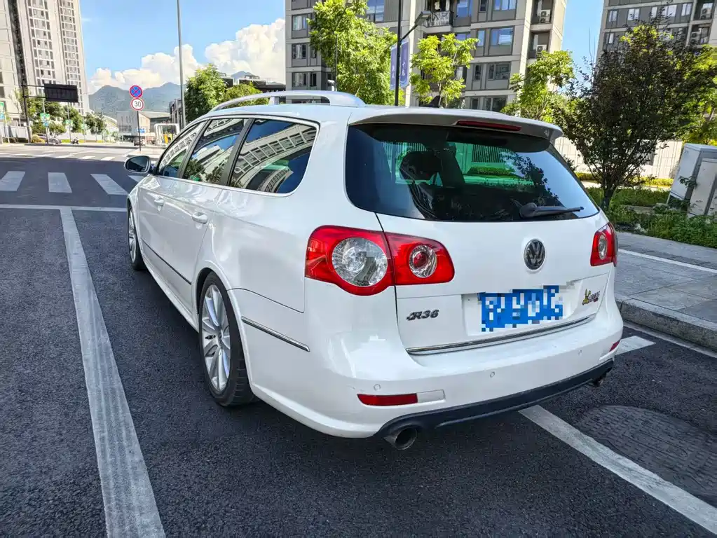 Volkswagen Passat 2011