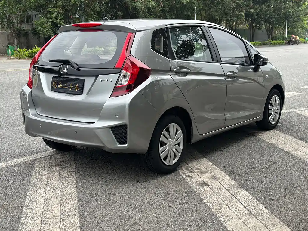 Honda Fit 2017 — фото 12
