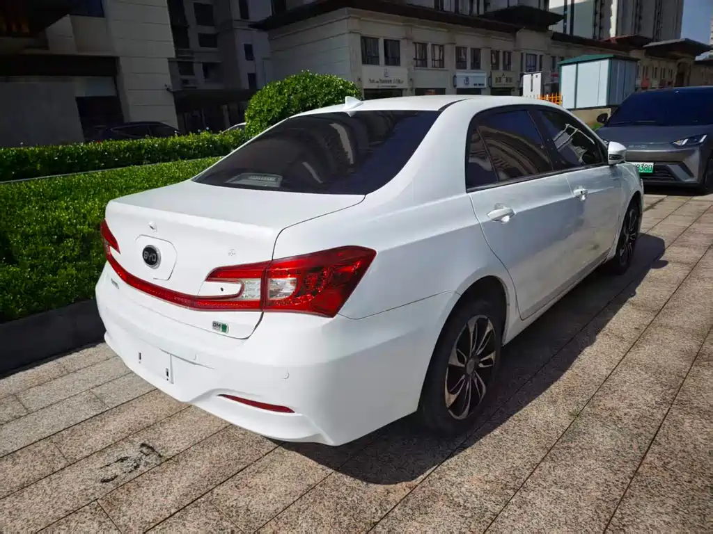 BYD Qin NEV 2017
