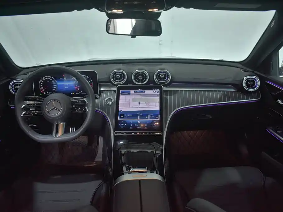 Mercedes-Benz C-Class 2023