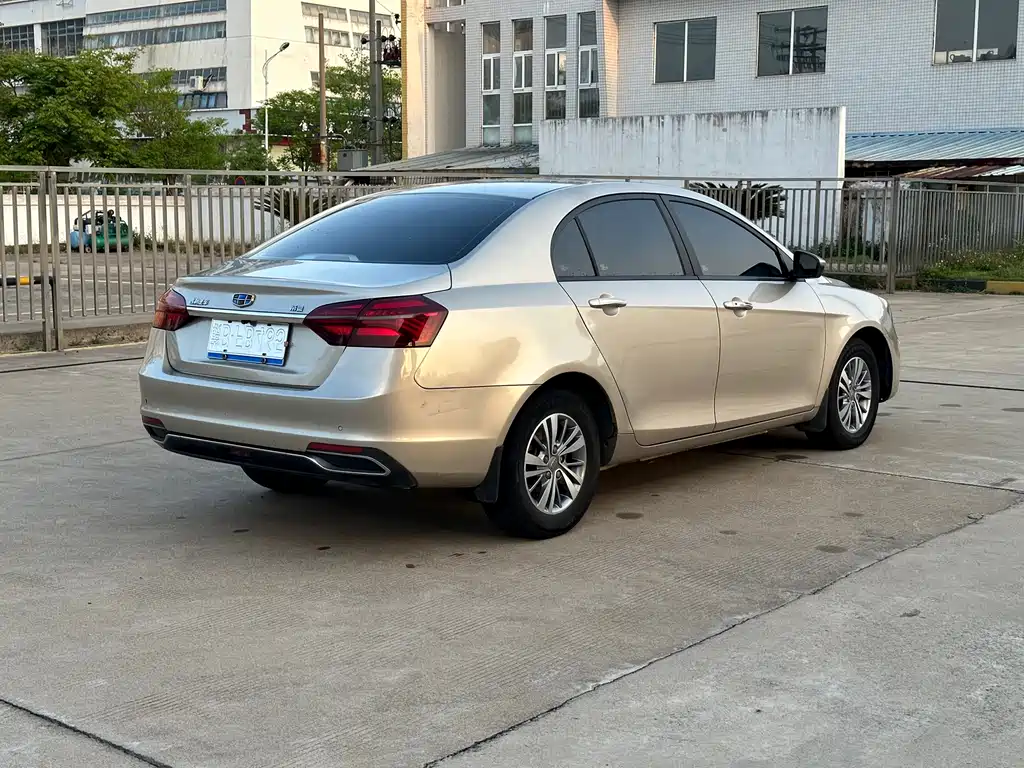 Geely Emgrand 2018