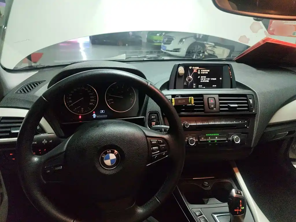 BMW 1 Series 2015