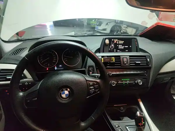 BMW 1 Series 2015