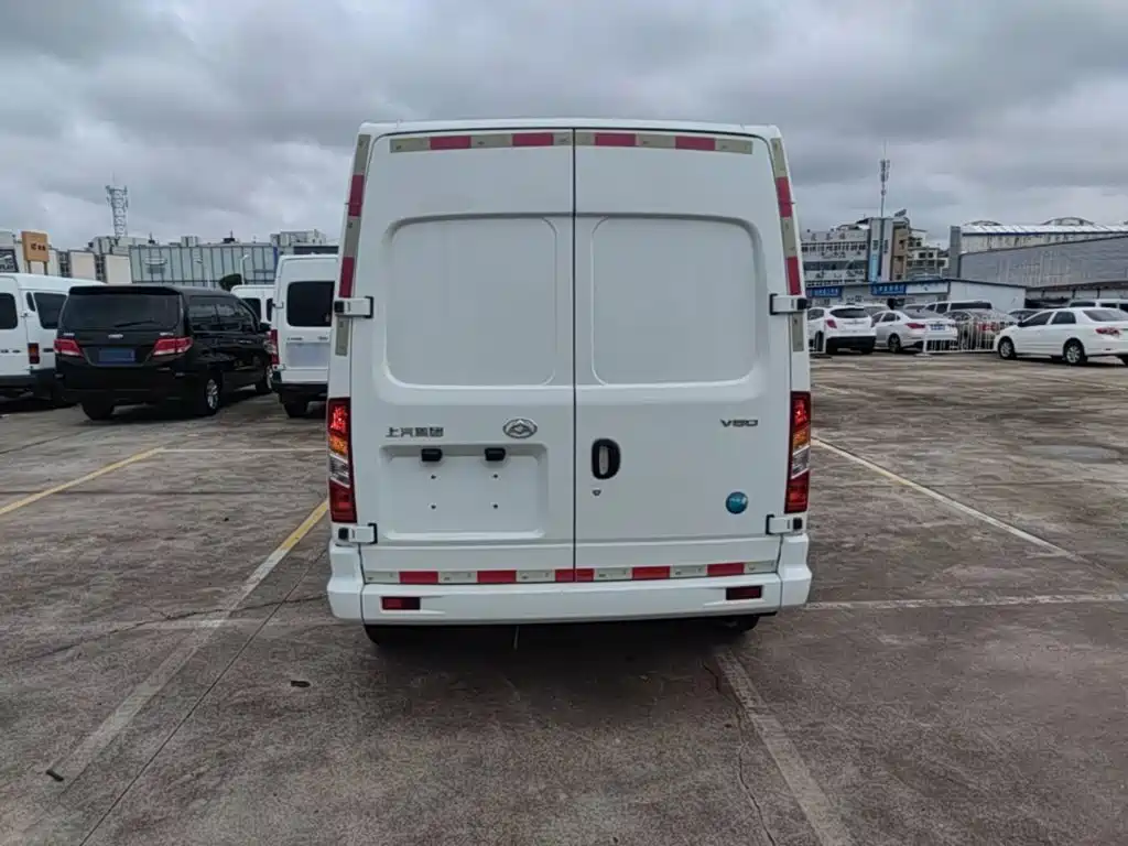 Maxus V80 2023